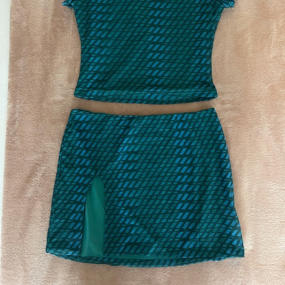 THATSSOFETCH Skirt set - Picture 4 of 4